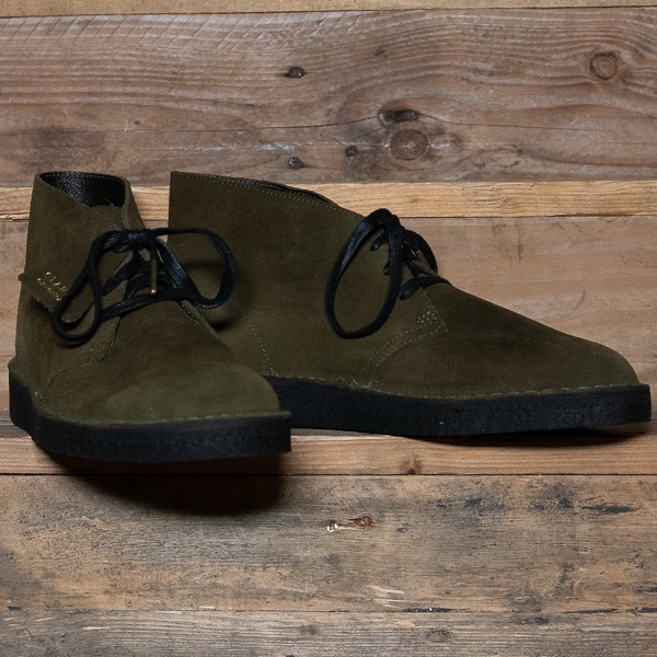 clarks classic boots
