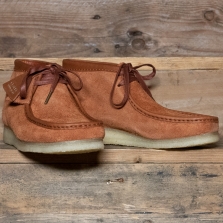 clarks wallabee tan hairy suede